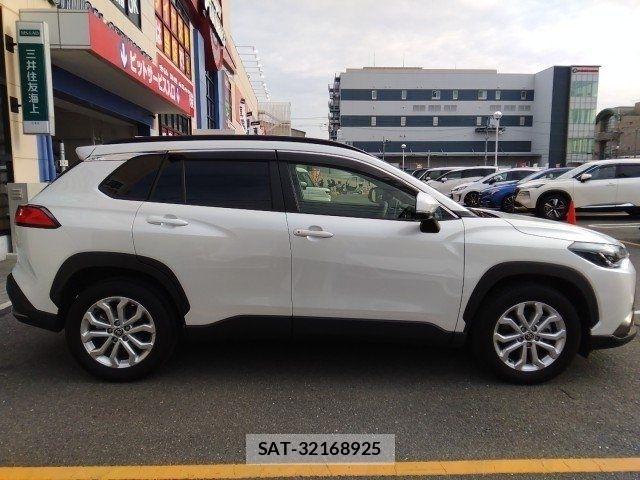 Toyota COROLLA CROSS 2023-10 6675425-7