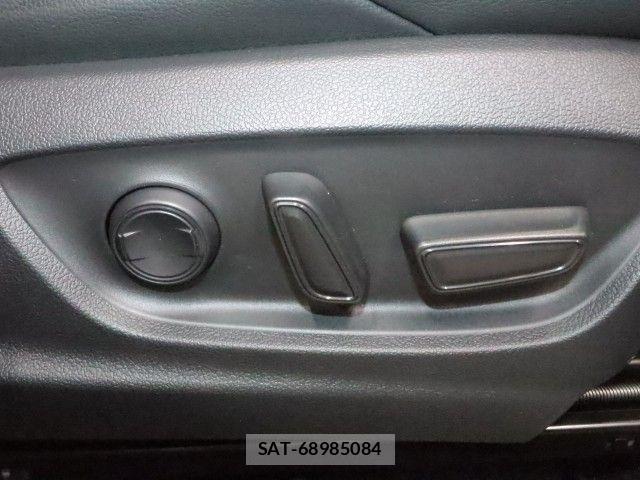 Toyota COROLLA CROSS 2023-06 6682615-4