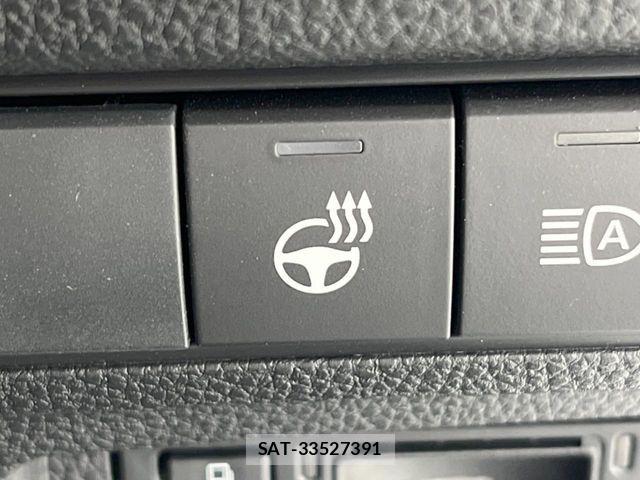 Toyota COROLLA CROSS 2025-06 6715856-6
