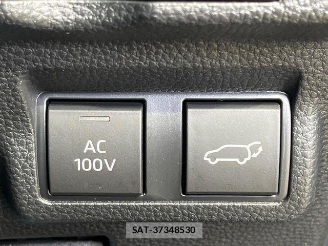 Toyota COROLLA CROSS 2026-03 6715854-5
