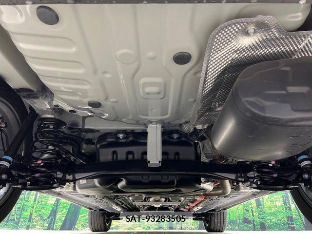 Toyota COROLLA CROSS 2026-03 6715853-18