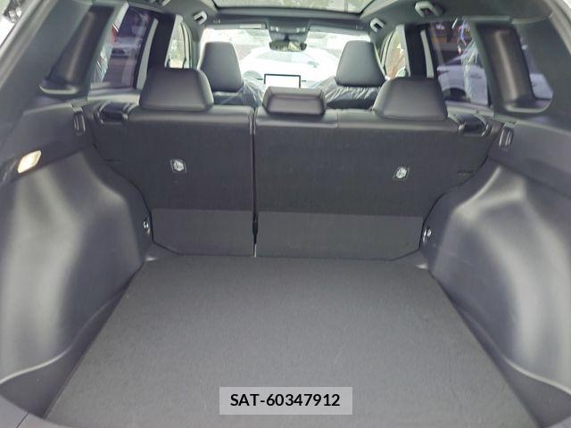 Toyota COROLLA CROSS 2025-04 6715859-23