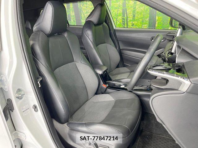 Toyota COROLLA CROSS 2022-10 6715864-7