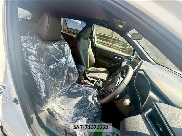 Toyota COROLLA CROSS 2026-02 6751080-20