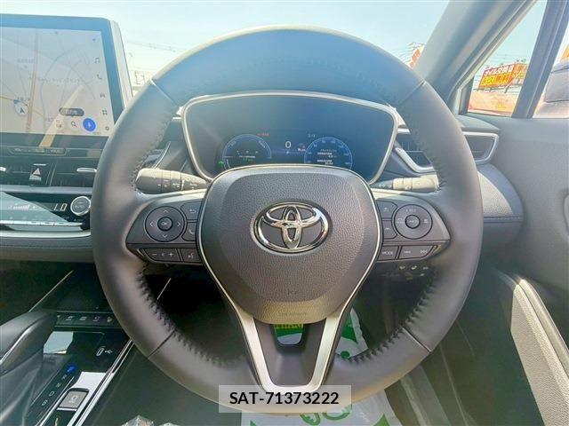 Toyota COROLLA CROSS 2026-02 6751080-3