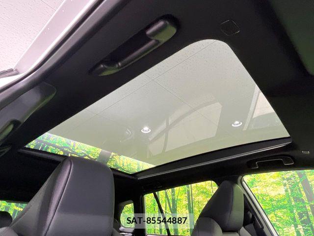 Toyota COROLLA CROSS 2026-03 6751076-2