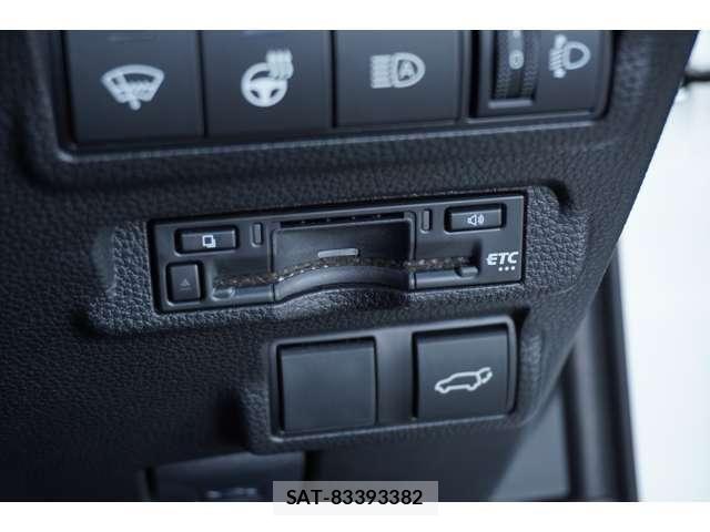 Toyota COROLLA CROSS 2025-03 6751083-18