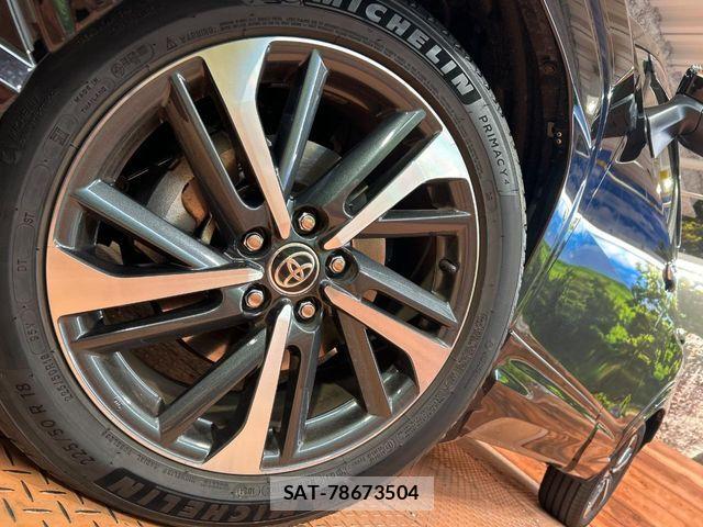 Toyota COROLLA CROSS 2024-06 6751081-13