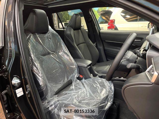 Toyota COROLLA CROSS 2026-03 6814241-7
