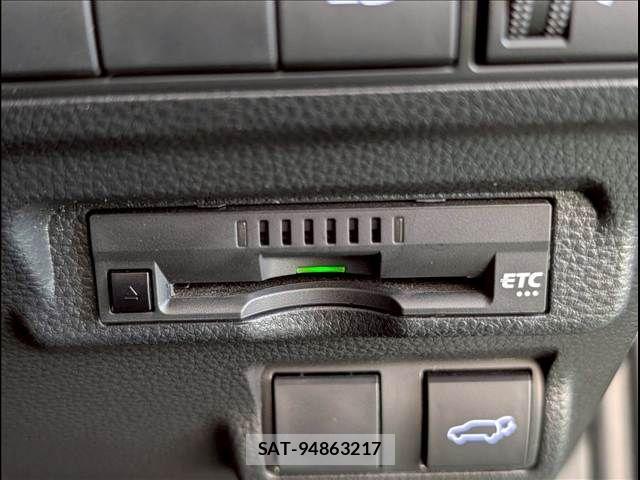 Toyota COROLLA CROSS 2022-07 6814278-10