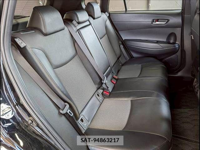 Toyota COROLLA CROSS 2022-07 6814278-5