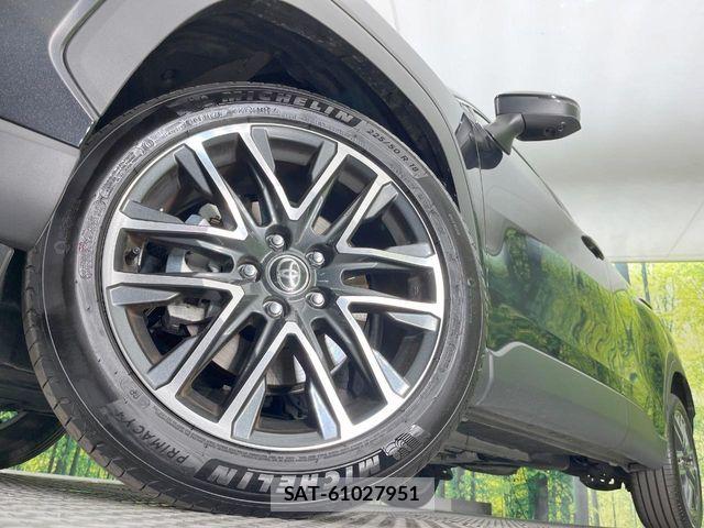 Toyota COROLLA CROSS 2025-08 6814259-12
