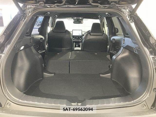 Toyota COROLLA CROSS 2023-12 6814277-12