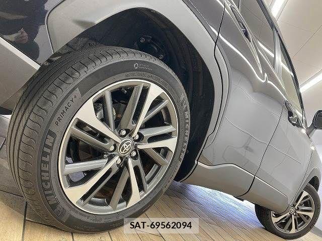 Toyota COROLLA CROSS 2023-12 6814277-18
