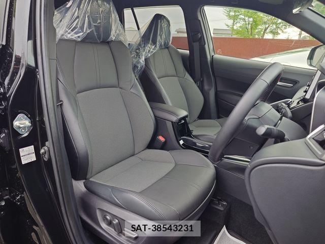 Toyota COROLLA CROSS 2023-08 6814272-12