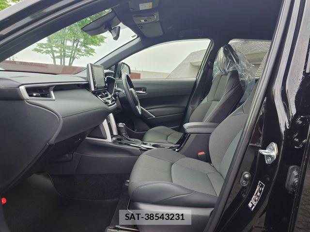 Toyota COROLLA CROSS 2023-08 6814272-19