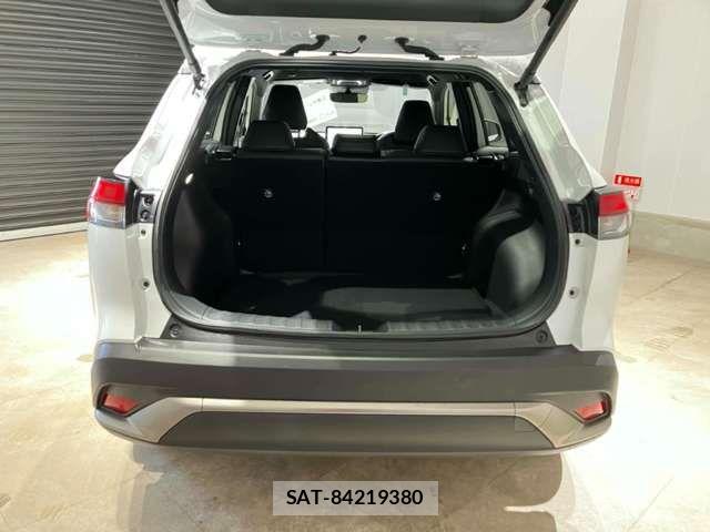 Toyota COROLLA CROSS 2023-12 6903447-19