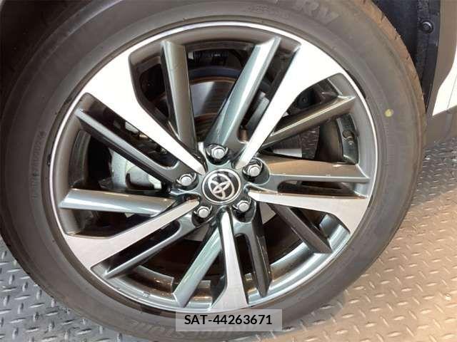 Toyota COROLLA CROSS 2021-11 6903435-14