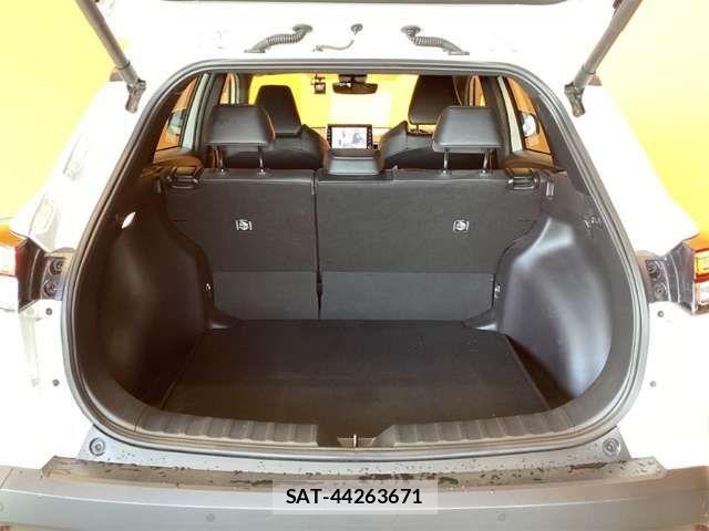 Toyota COROLLA CROSS 2021-11 6903435-18