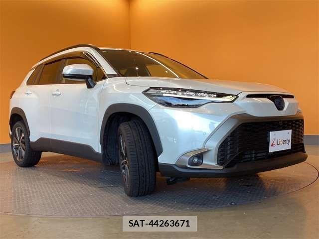 Toyota COROLLA CROSS 2021-11 6903435-8