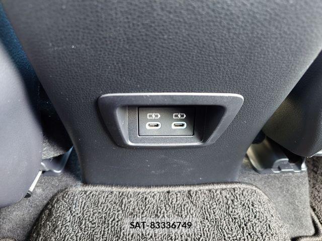 Toyota COROLLA CROSS 2025-04 6903414-21