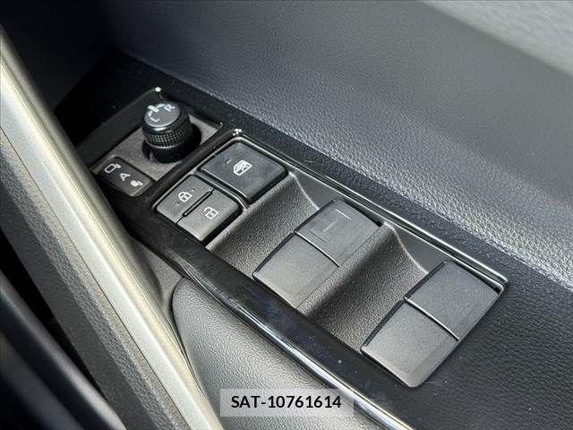Toyota COROLLA CROSS 2024-02 6903449-22
