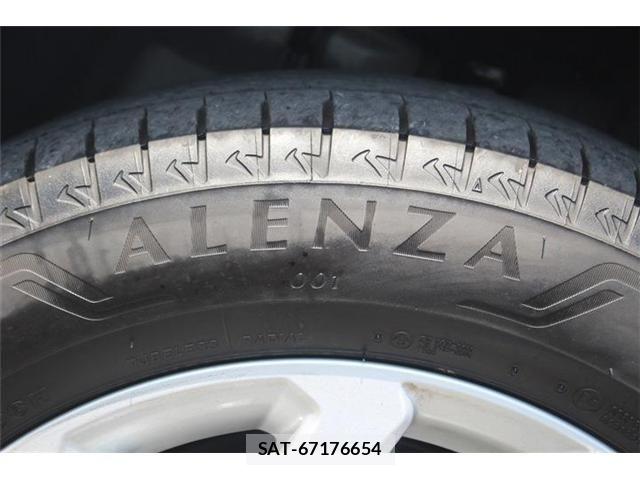 Toyota COROLLA CROSS 2024-10 6992552-13