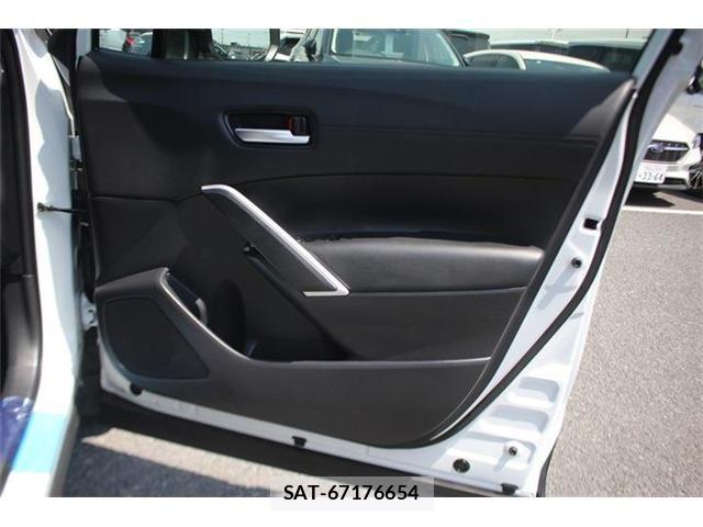 Toyota COROLLA CROSS 2024-10 6992552-22