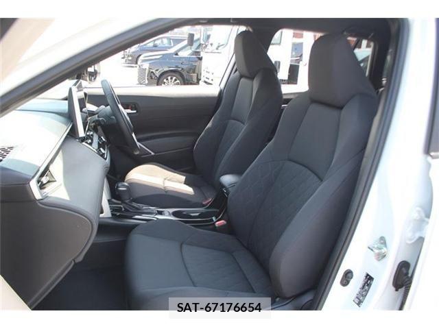 Toyota COROLLA CROSS 2024-10 6992552-23