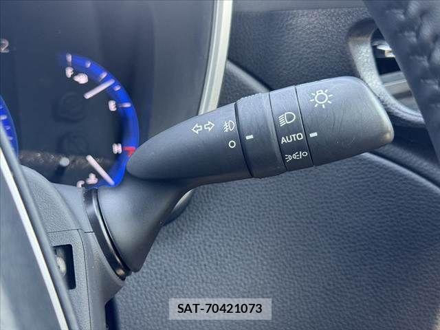 Toyota COROLLA CROSS 2023-07 6992548-26