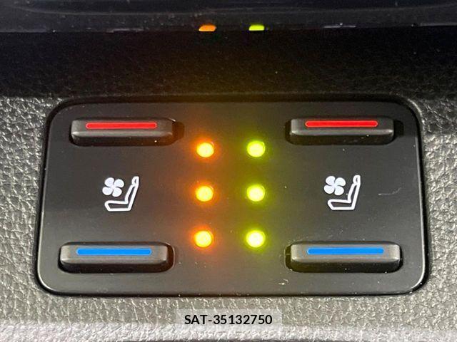 Toyota COROLLA CROSS 2025-10 6992474-6