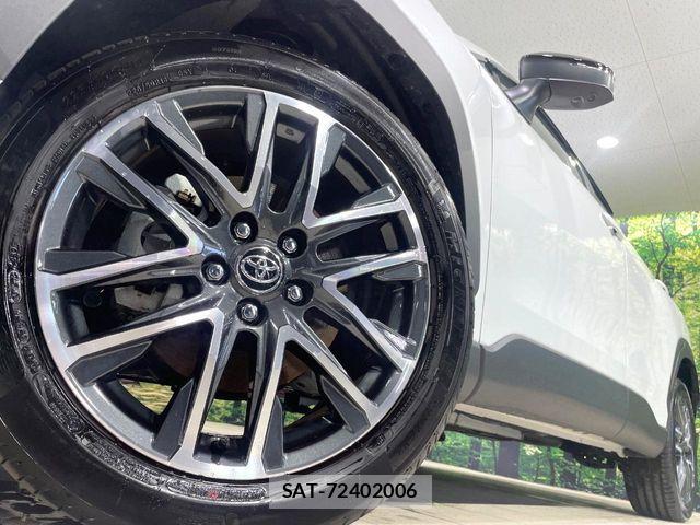 Toyota COROLLA CROSS 2025-09 7020223-12
