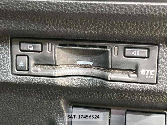 Toyota COROLLA CROSS 2025-03 7057968-7