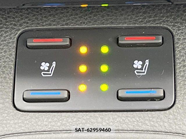 Toyota COROLLA CROSS 2025-07 7057959-5