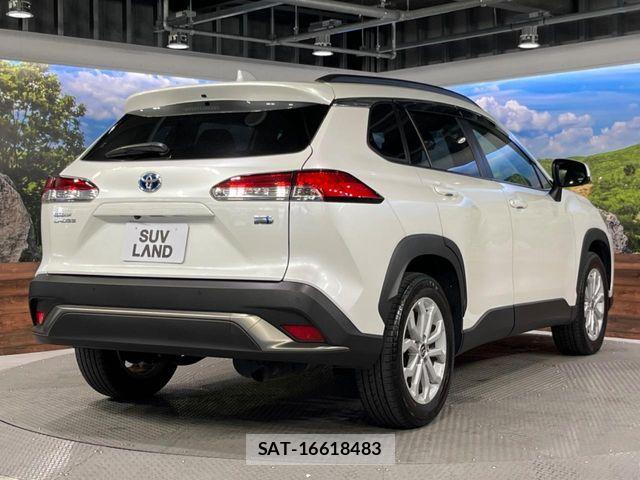 Toyota COROLLA CROSS 2023-09 7057967-16