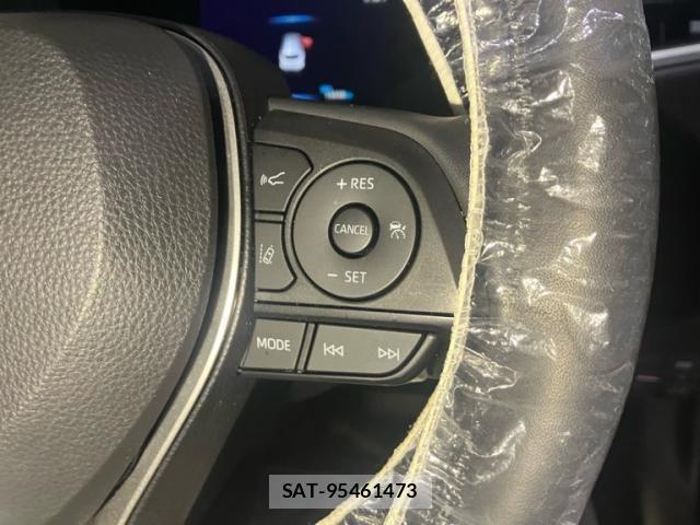 Toyota COROLLA CROSS 2023-06 7057964-13