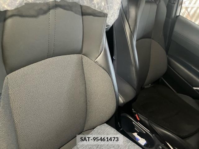 Toyota COROLLA CROSS 2023-06 7057964-14