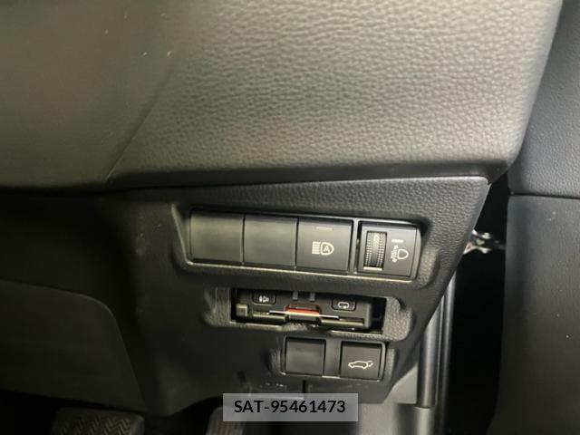 Toyota COROLLA CROSS 2023-06 7057964-16