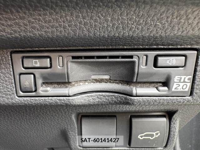 Toyota COROLLA CROSS 2025-10 7057960-24