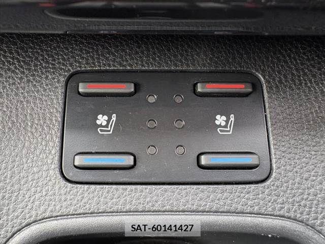 Toyota COROLLA CROSS 2025-10 7057960-6