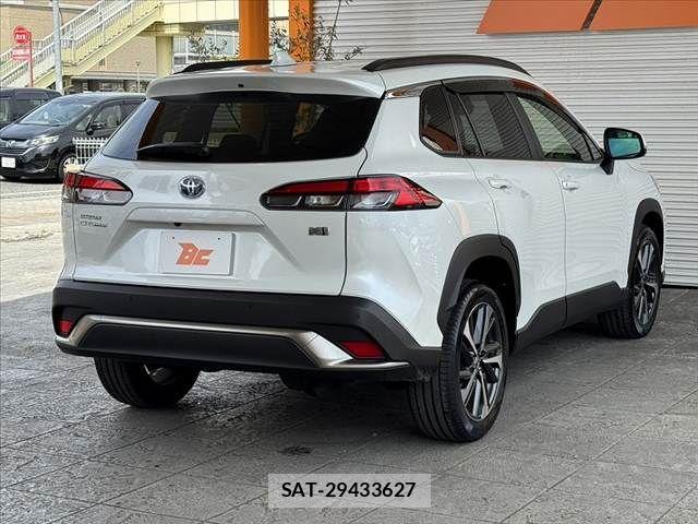 Toyota COROLLA CROSS 2022-03 7216265-12