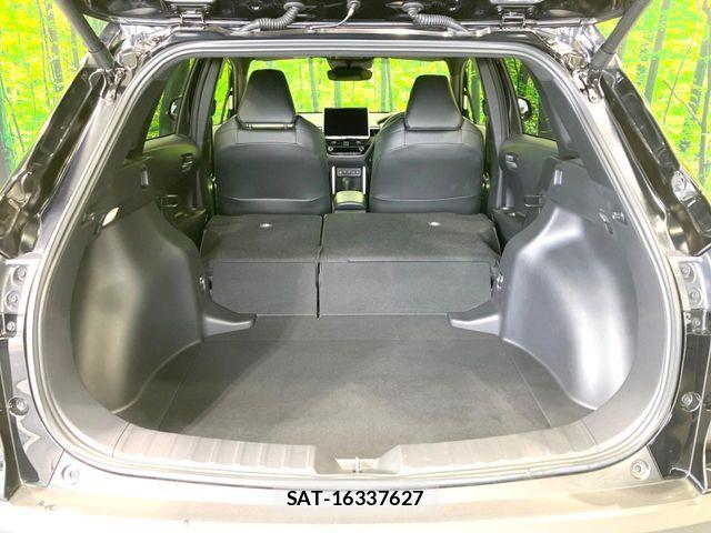 Toyota COROLLA CROSS 2025-04 7216317-9