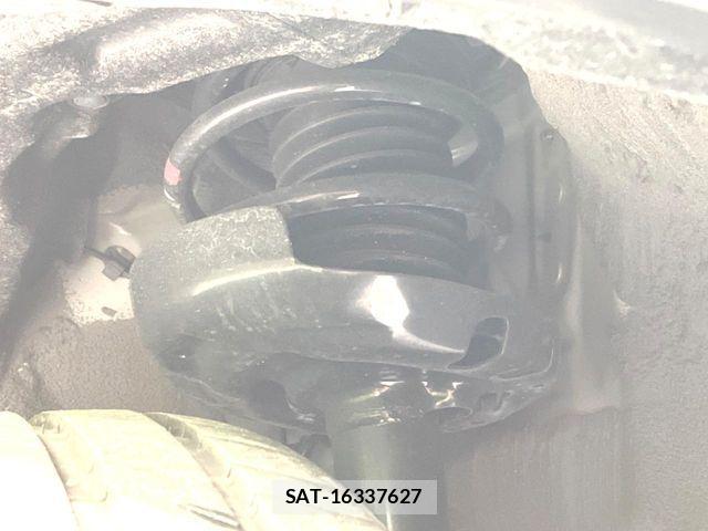 Toyota COROLLA CROSS 2025-04 7216317-19