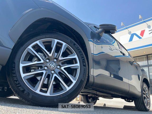 Toyota COROLLA CROSS 2026-02 7216333-13