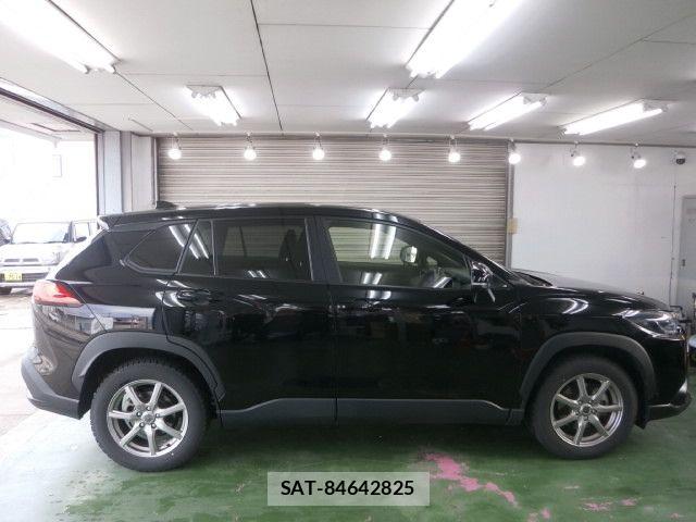 Toyota COROLLA CROSS 2024-04 7216283-3
