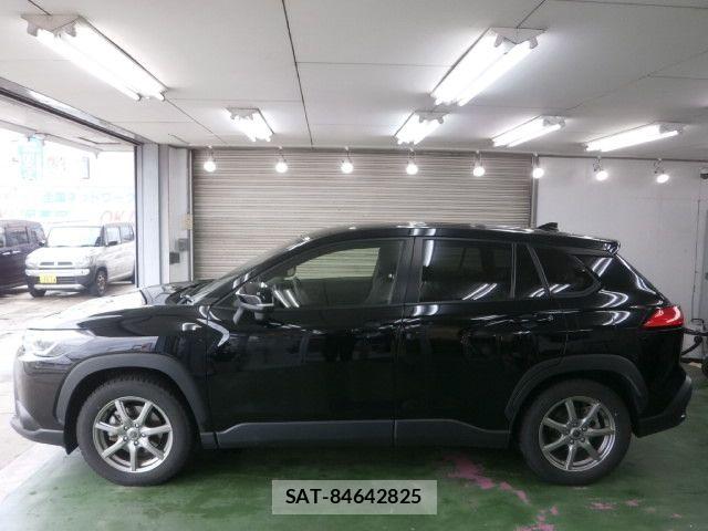 Toyota COROLLA CROSS 2024-04 7216283-4