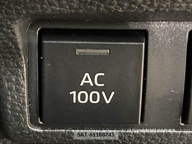 Toyota COROLLA CROSS 2023-03 7216273-10