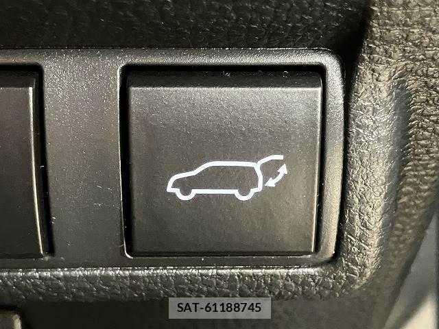 Toyota COROLLA CROSS 2023-03 7216273-7
