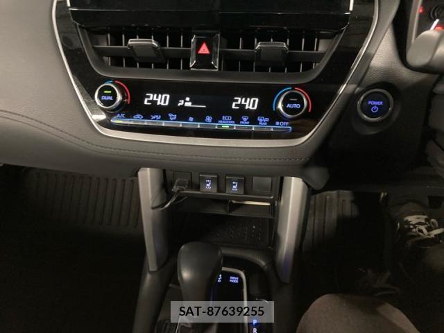 Toyota COROLLA CROSS 2023-04 7216277-19