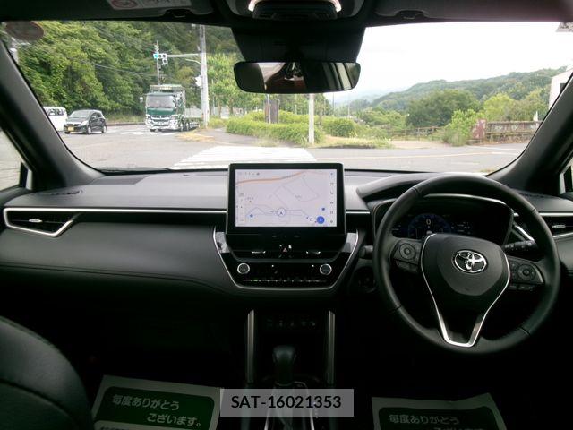 Toyota COROLLA CROSS 2025-02 7216325-1